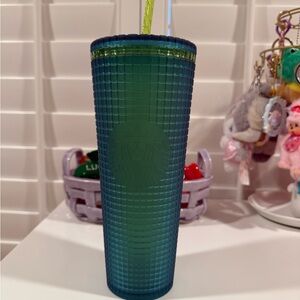 Starbucks Green Matte Gridded 24 oz Tumbler